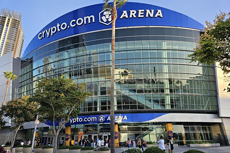 レイカーズの本拠地クリプト・ドットコム・アリーナ(Crypto.com Arena)