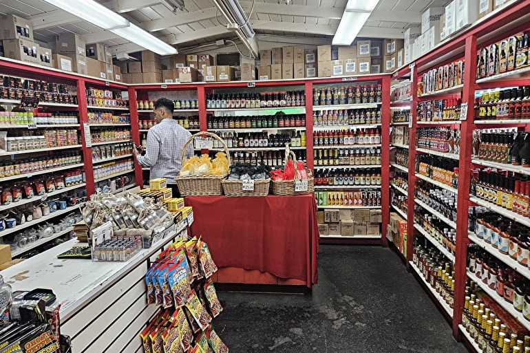 Leonard's Bakery